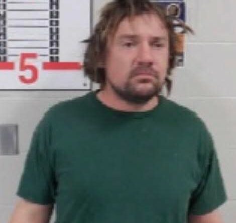 Police Advise of High Risk Offender Residing in Community.