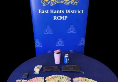 Two Women and a Man Arrested After Traffic Stop.