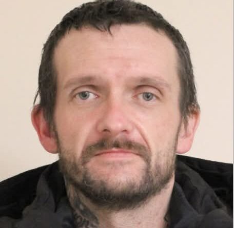 36 Year Old Man Wanted on Province Wide Arrest Warrant.