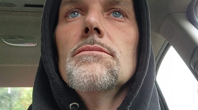 42 Year Old Man Wanted on Province Wide Arrest Warrant.